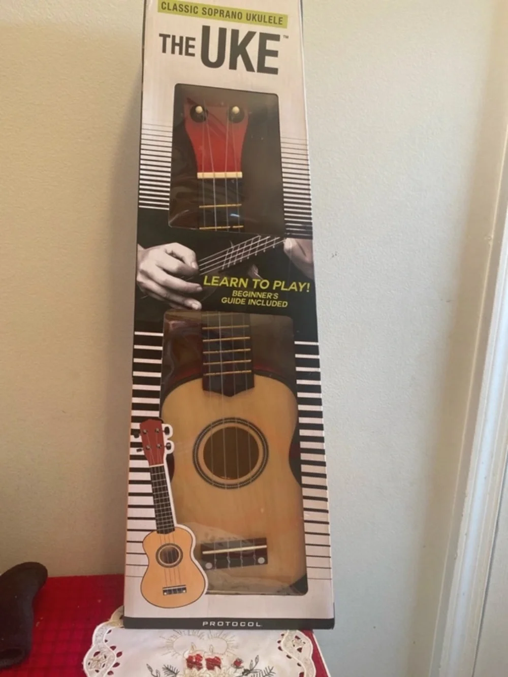 Classic Soprano Ukulele for Kids - Natural Wood Finish